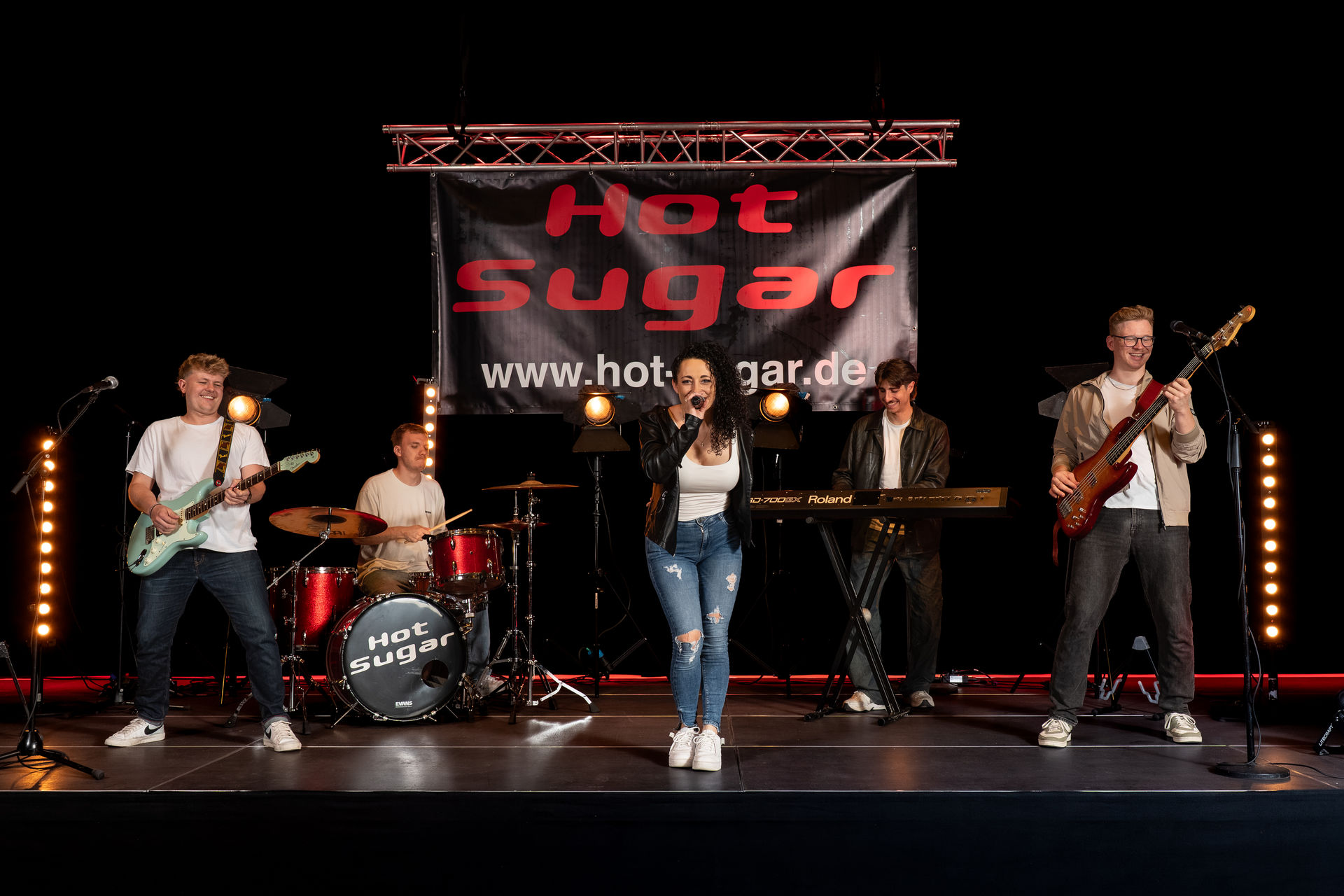 18 – Hot_Sugar-18